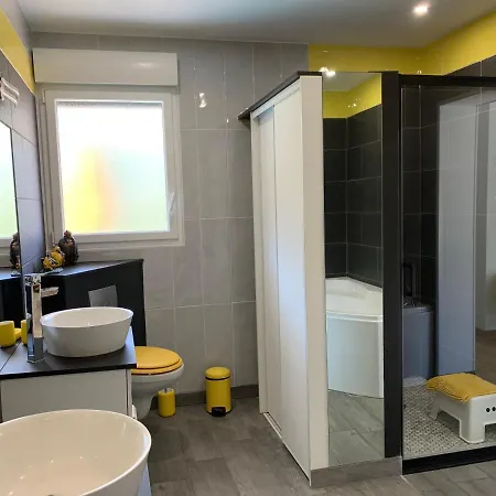 La Baie Des Remparts Meuble Le Hable D'ault Dom wakacyjny *